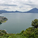 Il lago di Atitlan visto dalla salita di Panajachel