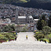 Altra vista della Basilica del Voto Nacional (Parco Itchimbía)